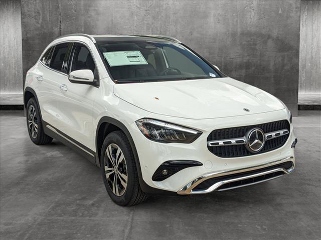 new 2025 Mercedes-Benz GLA 250 car, priced at $45,800