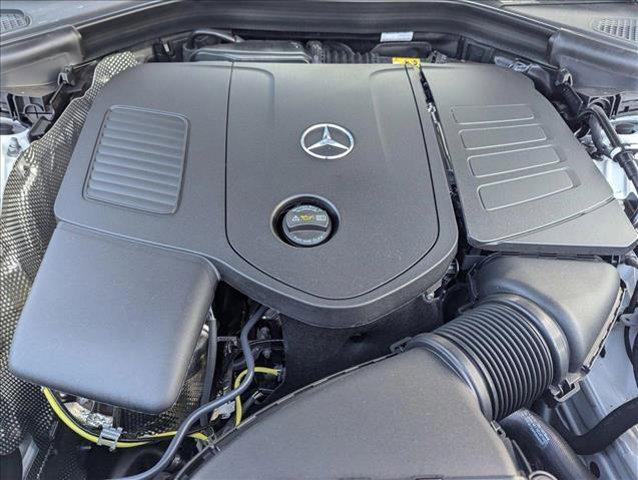 new 2025 Mercedes-Benz GLC 300 car, priced at $52,500