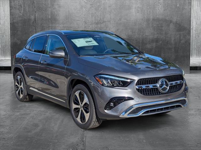 new 2025 Mercedes-Benz GLA 250 car, priced at $47,325