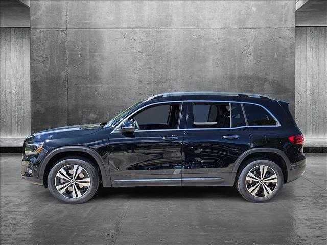new 2025 Mercedes-Benz GLB 250 car, priced at $47,280