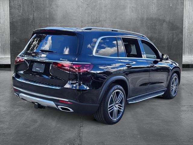 new 2025 Mercedes-Benz GLS 450 car, priced at $92,595