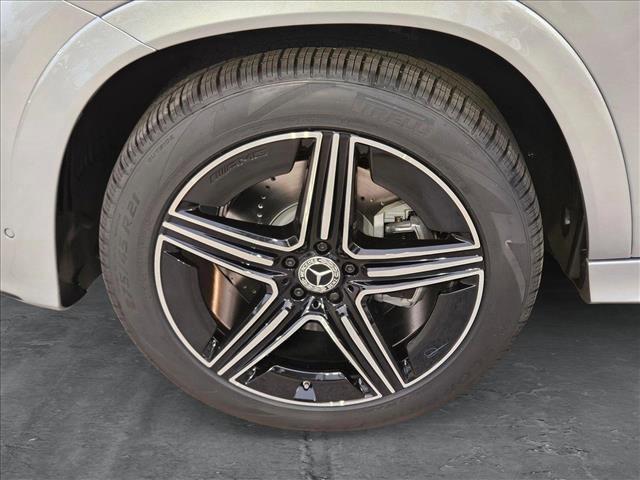 new 2025 Mercedes-Benz GLE 450 car, priced at $80,045