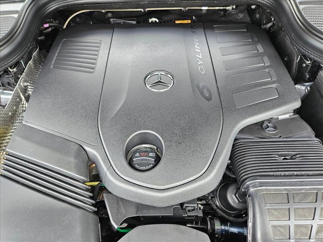 new 2026 Mercedes-Benz GLE 450 car, priced at $77,165