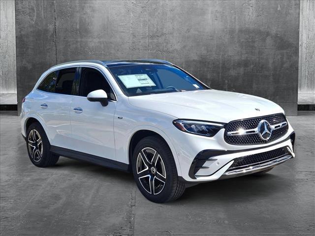 new 2025 Mercedes-Benz GLC 350e car, priced at $66,250