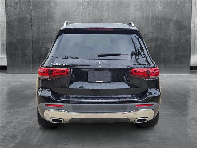 used 2021 Mercedes-Benz GLB 250 car, priced at $27,395