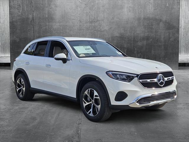 new 2025 Mercedes-Benz GLC 350e car, priced at $61,400