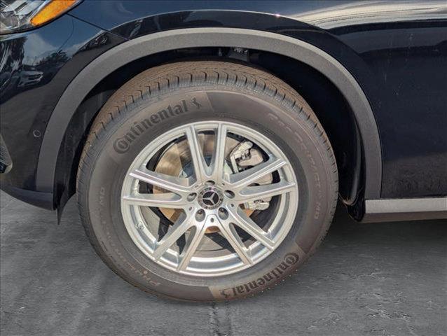 new 2025 Mercedes-Benz GLC 300 car, priced at $52,385