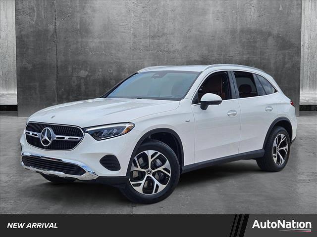 new 2025 Mercedes-Benz GLC 350e car, priced at $61,050