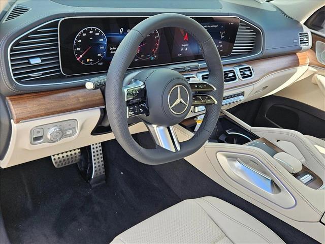 new 2025 Mercedes-Benz GLS 450 car, priced at $95,685