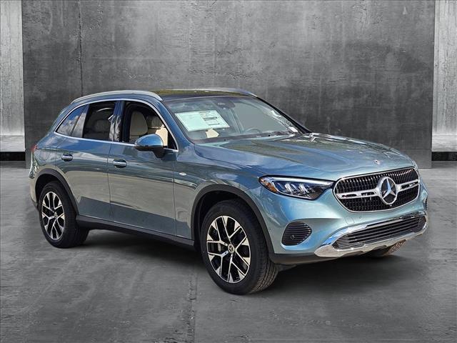 new 2025 Mercedes-Benz GLC 350e car, priced at $64,300