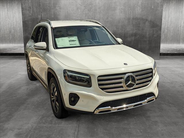 new 2025 Mercedes-Benz GLB 250 car, priced at $47,145