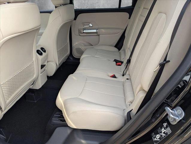 new 2025 Mercedes-Benz GLB 250 car, priced at $49,580