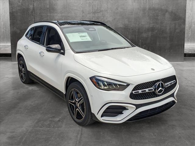 new 2025 Mercedes-Benz GLA 250 car, priced at $52,205