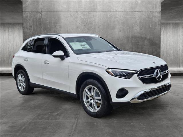 new 2025 Mercedes-Benz GLC 300 car, priced at $51,875