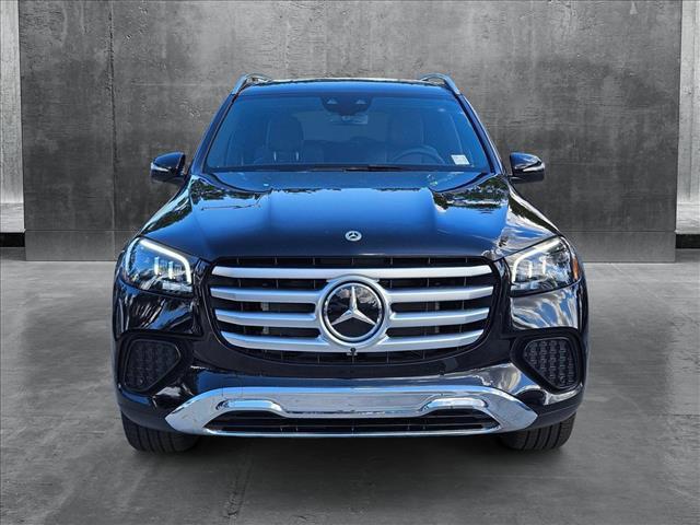 new 2025 Mercedes-Benz GLS 450 car, priced at $92,275