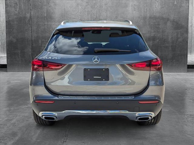 new 2025 Mercedes-Benz GLA 250 car, priced at $47,205