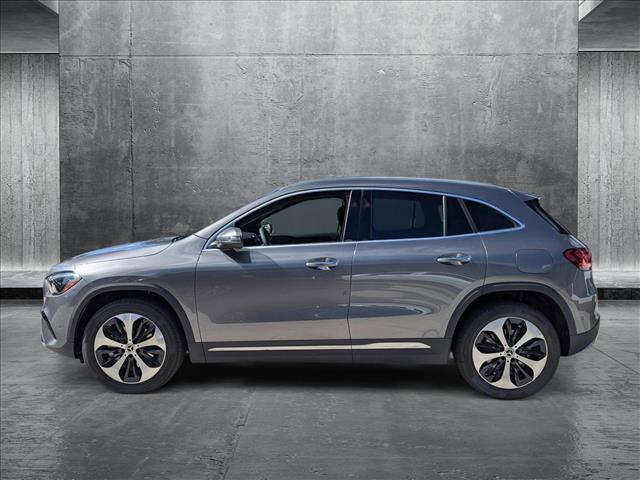 new 2025 Mercedes-Benz GLA 250 car, priced at $47,205