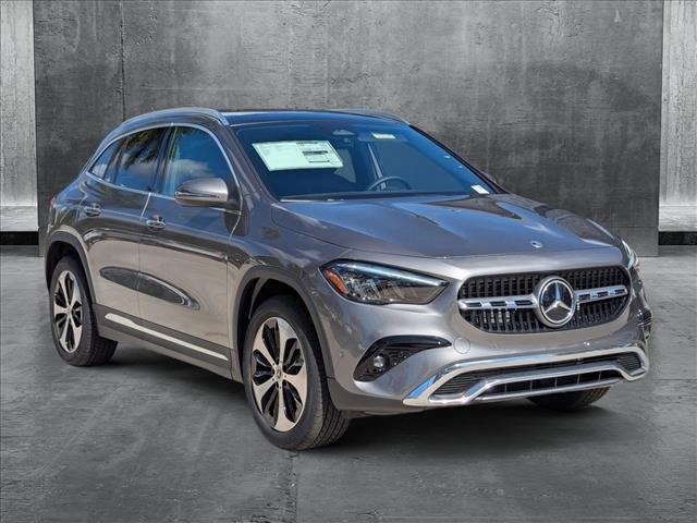 new 2025 Mercedes-Benz GLA 250 car, priced at $47,205