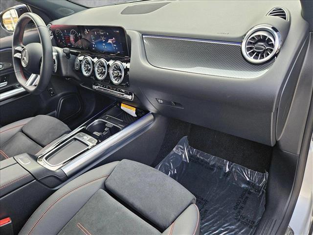 used 2025 Mercedes-Benz GLA 250 car, priced at $43,877