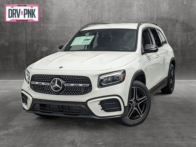 new 2024 Mercedes-Benz GLB 250 car, priced at $53,445