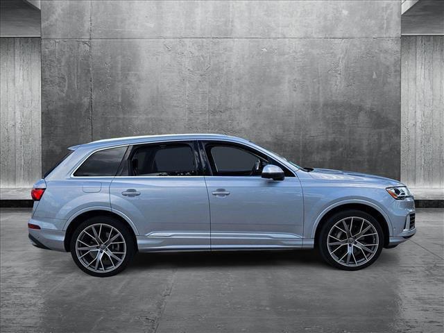 used 2020 Audi Q7 car, priced at $28,995