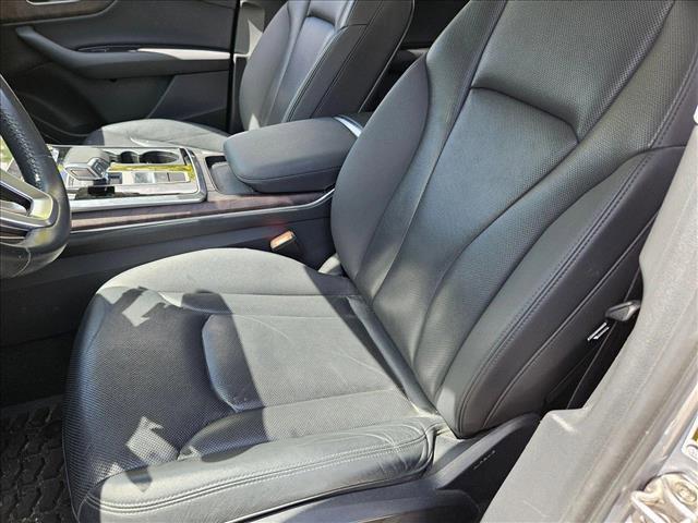 used 2020 Audi Q7 car, priced at $28,995