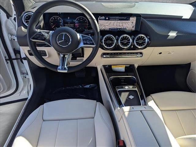 new 2025 Mercedes-Benz GLA 250 car, priced at $45,845