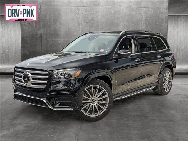 new 2024 Mercedes-Benz GLS 580 car, priced at $118,615