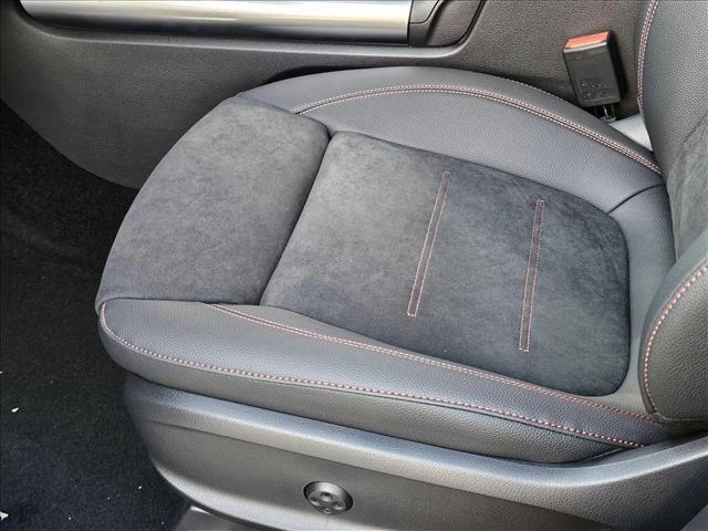 new 2025 Mercedes-Benz GLA 250 car, priced at $49,175