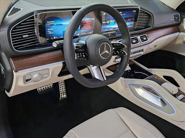 new 2025 Mercedes-Benz GLS 450 car, priced at $96,815