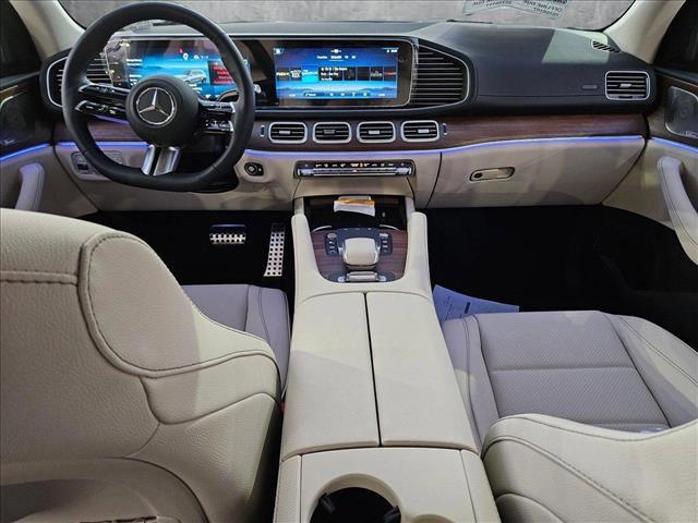 new 2025 Mercedes-Benz GLS 450 car, priced at $96,815