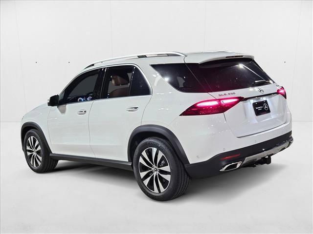 new 2025 Mercedes-Benz GLE 450 car, priced at $76,495