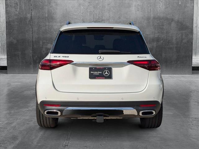 new 2025 Mercedes-Benz GLE 450 car, priced at $76,495