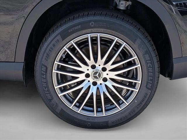 new 2026 Mercedes-Benz GLC 300 car, priced at $52,705