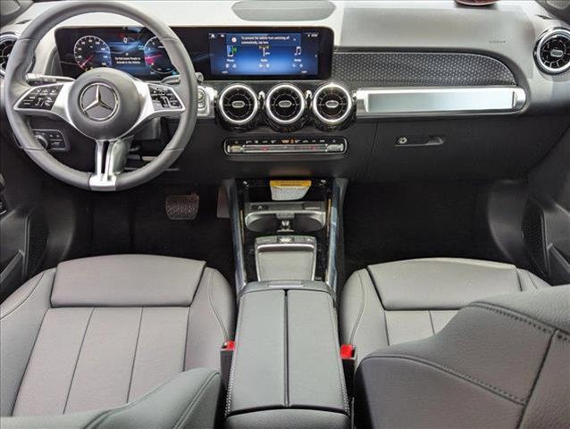 new 2025 Mercedes-Benz GLB 250 car, priced at $44,550