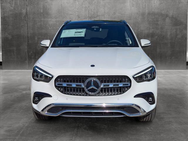 new 2025 Mercedes-Benz GLA 250 car, priced at $46,285