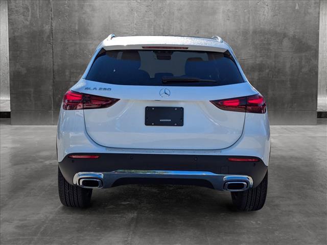 new 2025 Mercedes-Benz GLA 250 car, priced at $46,285