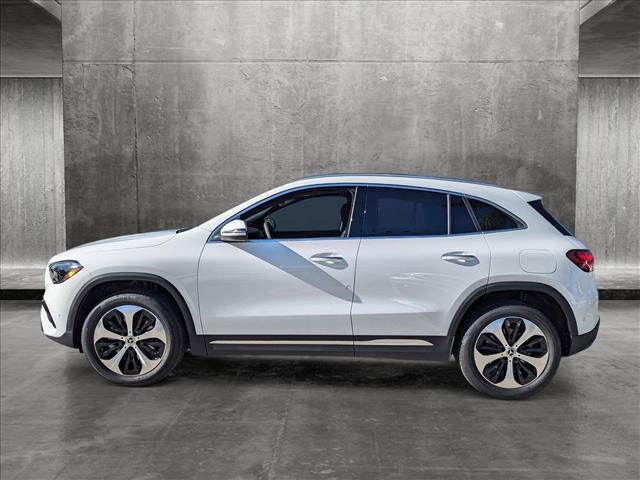 new 2025 Mercedes-Benz GLA 250 car, priced at $46,285