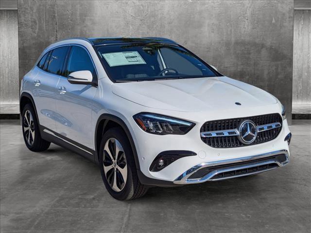 new 2025 Mercedes-Benz GLA 250 car, priced at $46,285