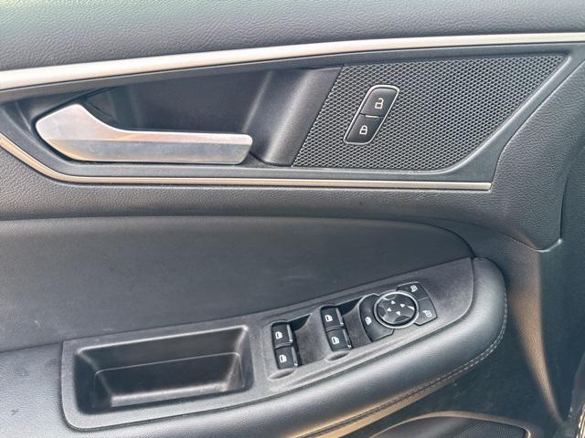 used 2024 Ford Edge car, priced at $28,999