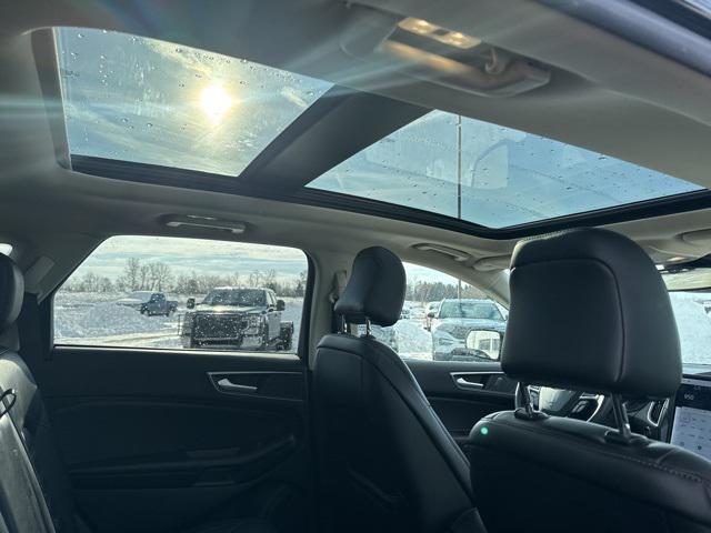 used 2024 Ford Edge car, priced at $28,999