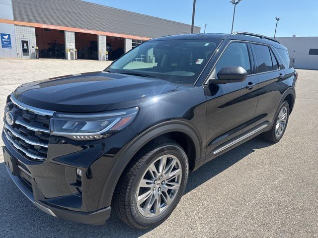 new 2025 Ford Explorer car, priced at $45,490