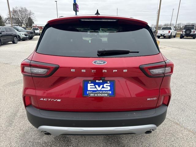 new 2025 Ford Escape car, priced at $35,995