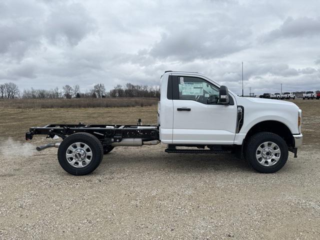 new 2024 Ford F-350 car, priced at $55,335