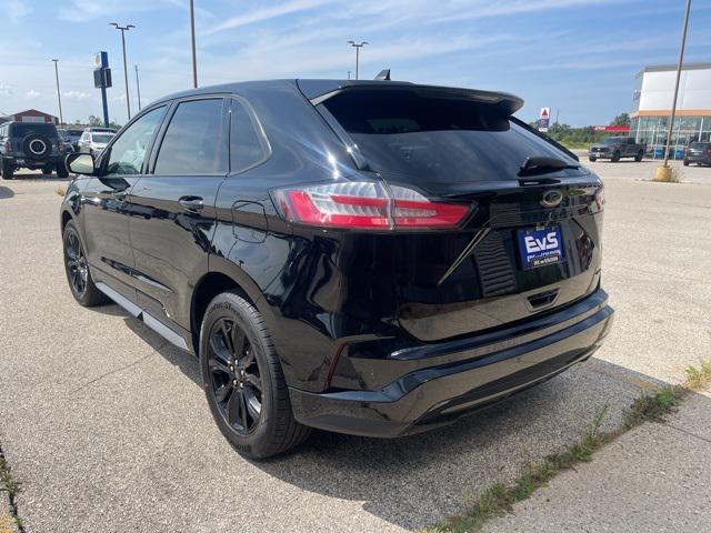 new 2024 Ford Edge car, priced at $31,999