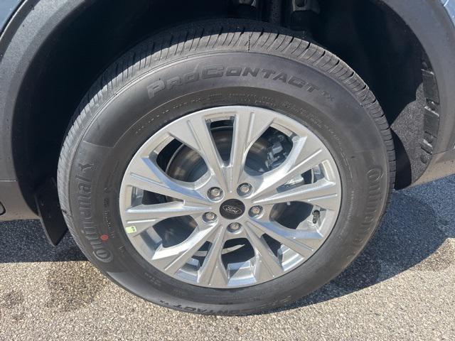 new 2025 Ford Escape car, priced at $29,587