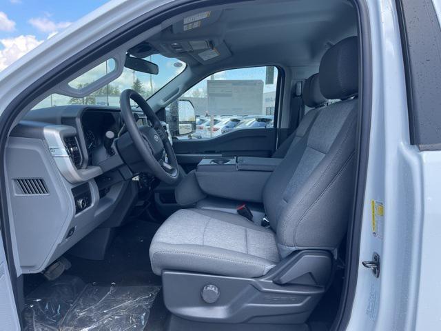 new 2025 Ford F-350 car, priced at $53,724
