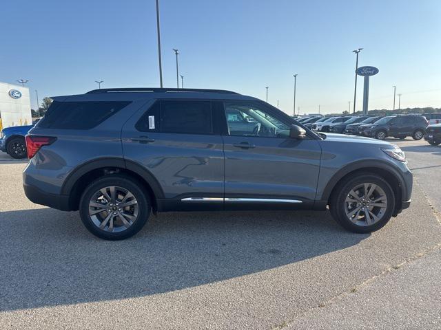 new 2025 Ford Explorer car, priced at $47,283