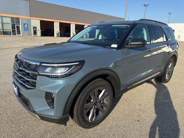 new 2025 Ford Explorer car, priced at $47,283