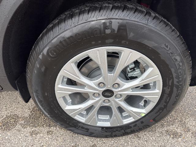new 2025 Ford Escape car, priced at $31,240